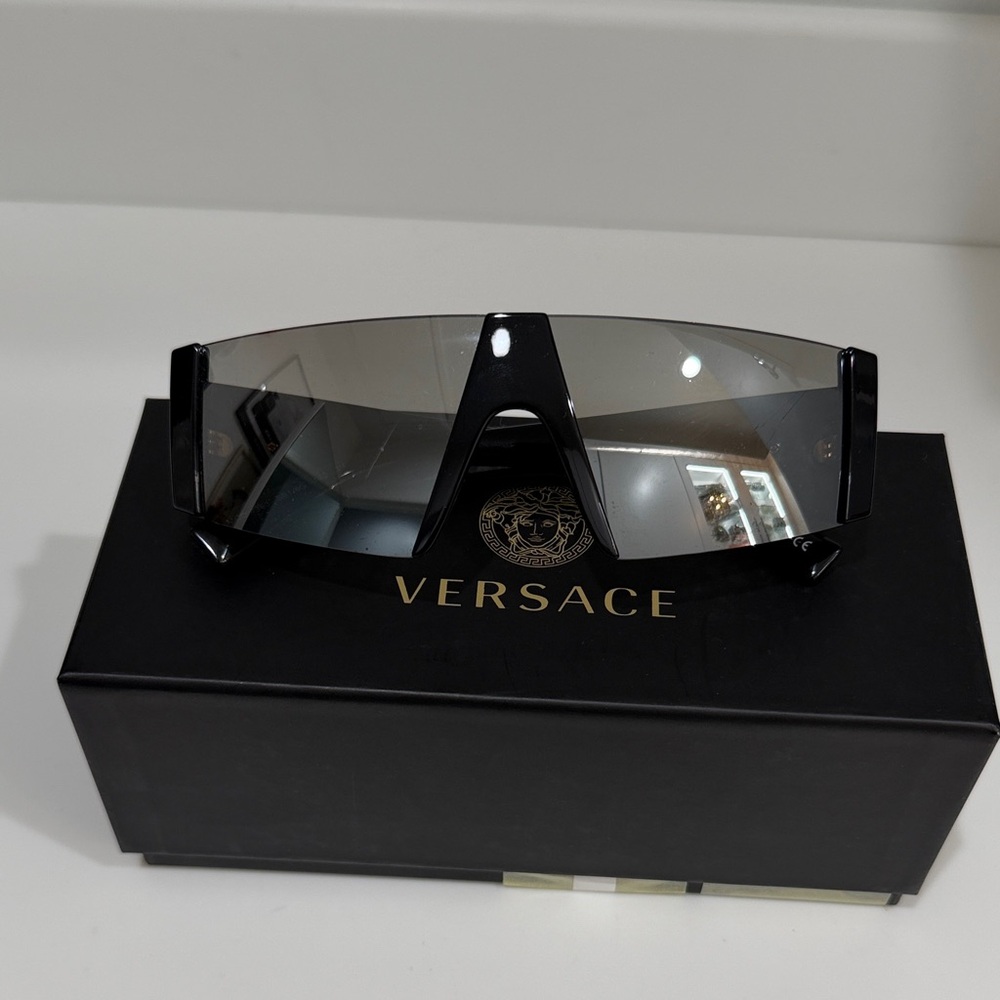 Versace Black and Silver Sunglasses